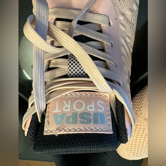 women's pink us polo assn all trek shoes size 8.5 like new - Picture 9 of 10